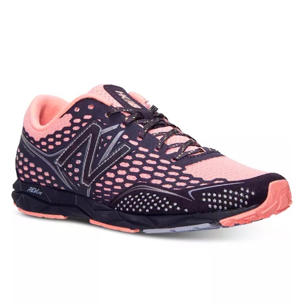 Heidi Klum New Balances 1600